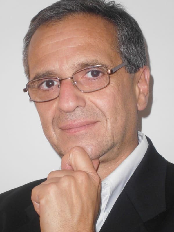 Carlos Zárate